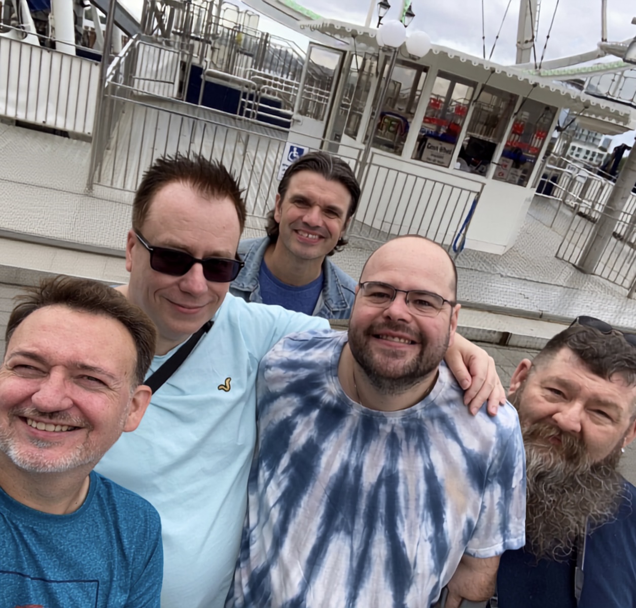 Admin Team, Team